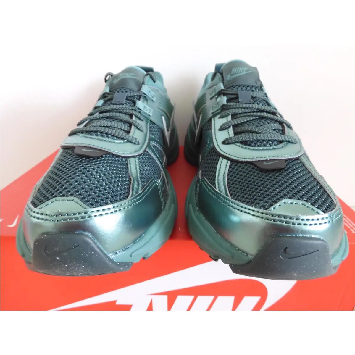 Nike shoes - Nike V2K Run - Run - HF5050-361 - Green (UPC: 197595601399) 1
