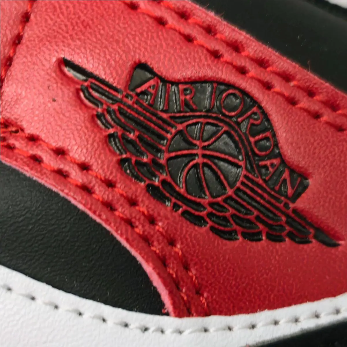 Nike shoes - Air Jordan 1 - Air - 554724-173 - White (UPC: 00887232354190) 7