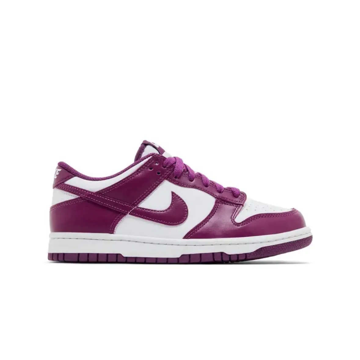 Nike Size 4.5y - Dunk Low Viotech Purple Gradeschool - Purple