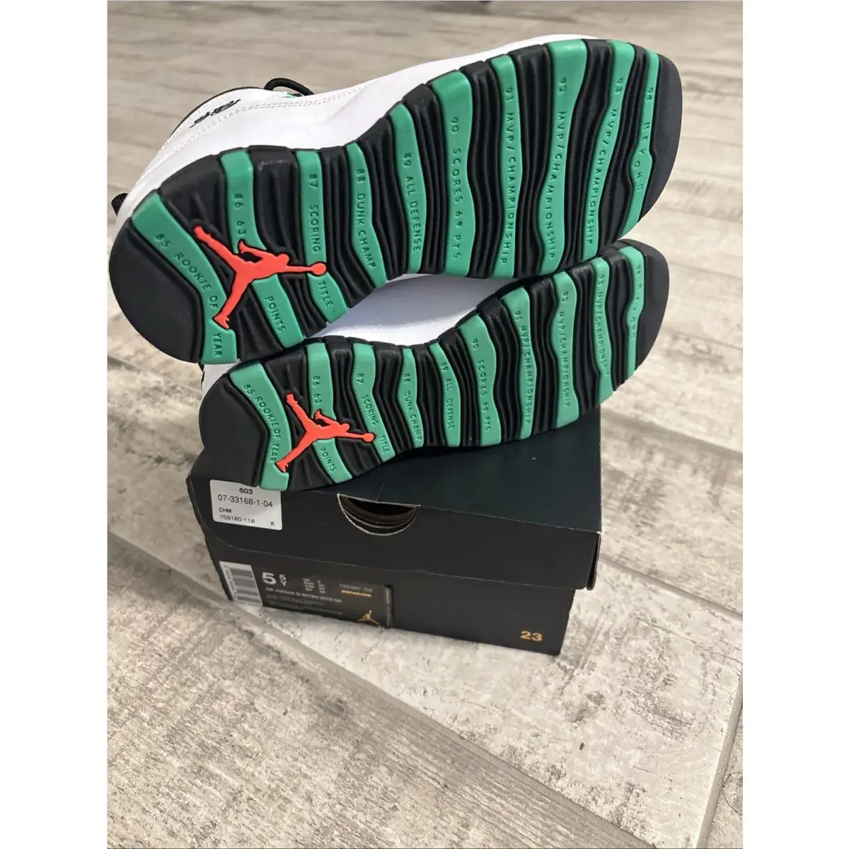 Nike shoes - Air Jordan 10 - Air - 705180-118 - Green (UPC: 826218423710) 4
