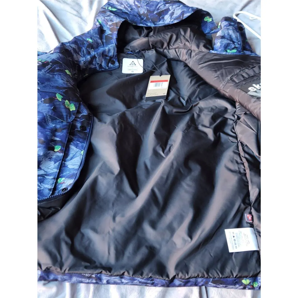 Nike clothing - Nike ACG PrimaLoft Skull Peak Storm-FIT - HJ2487410 - Blue (UPC: 197859997541) 9