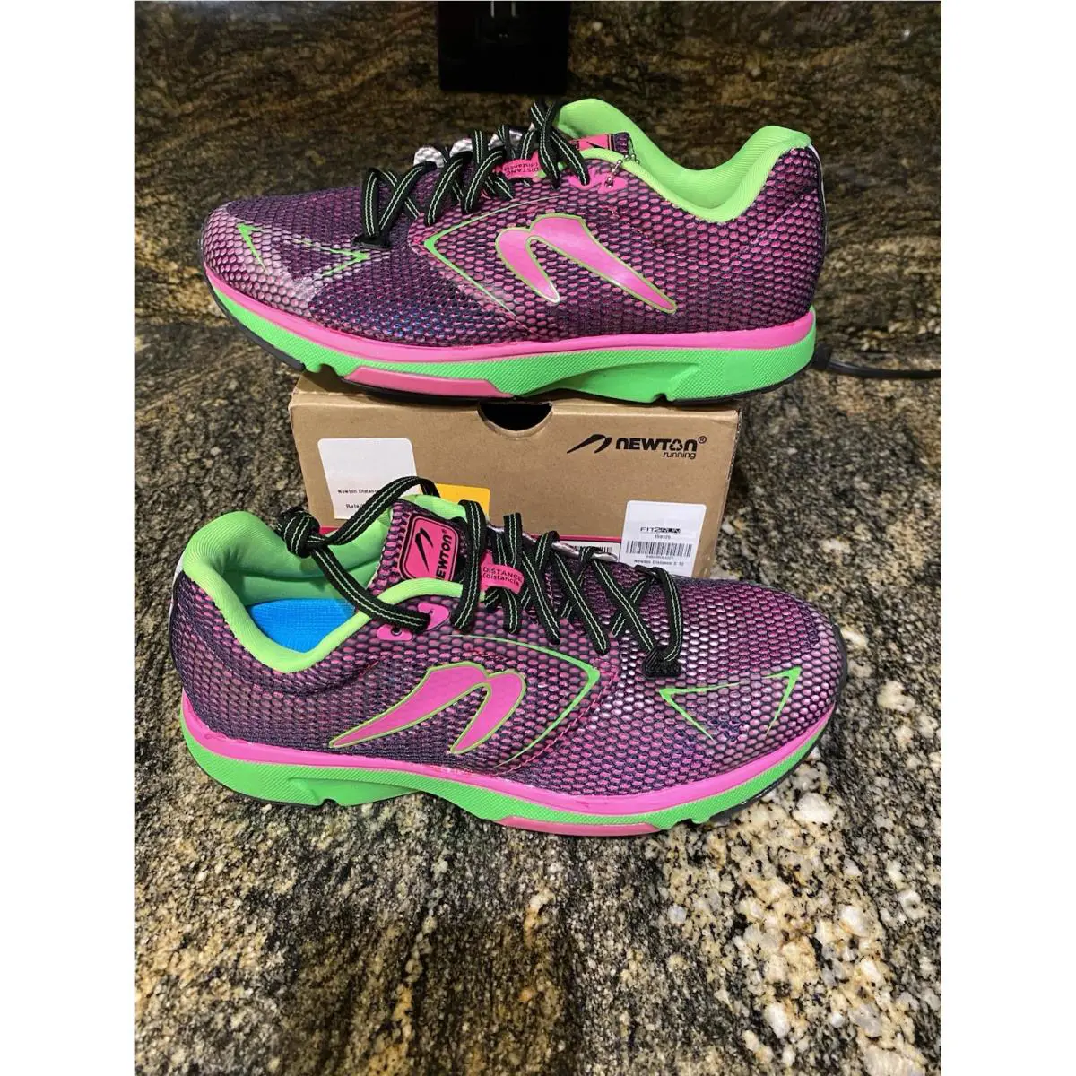Newton Womens Ton Distance 12 Running Shoes Size 7