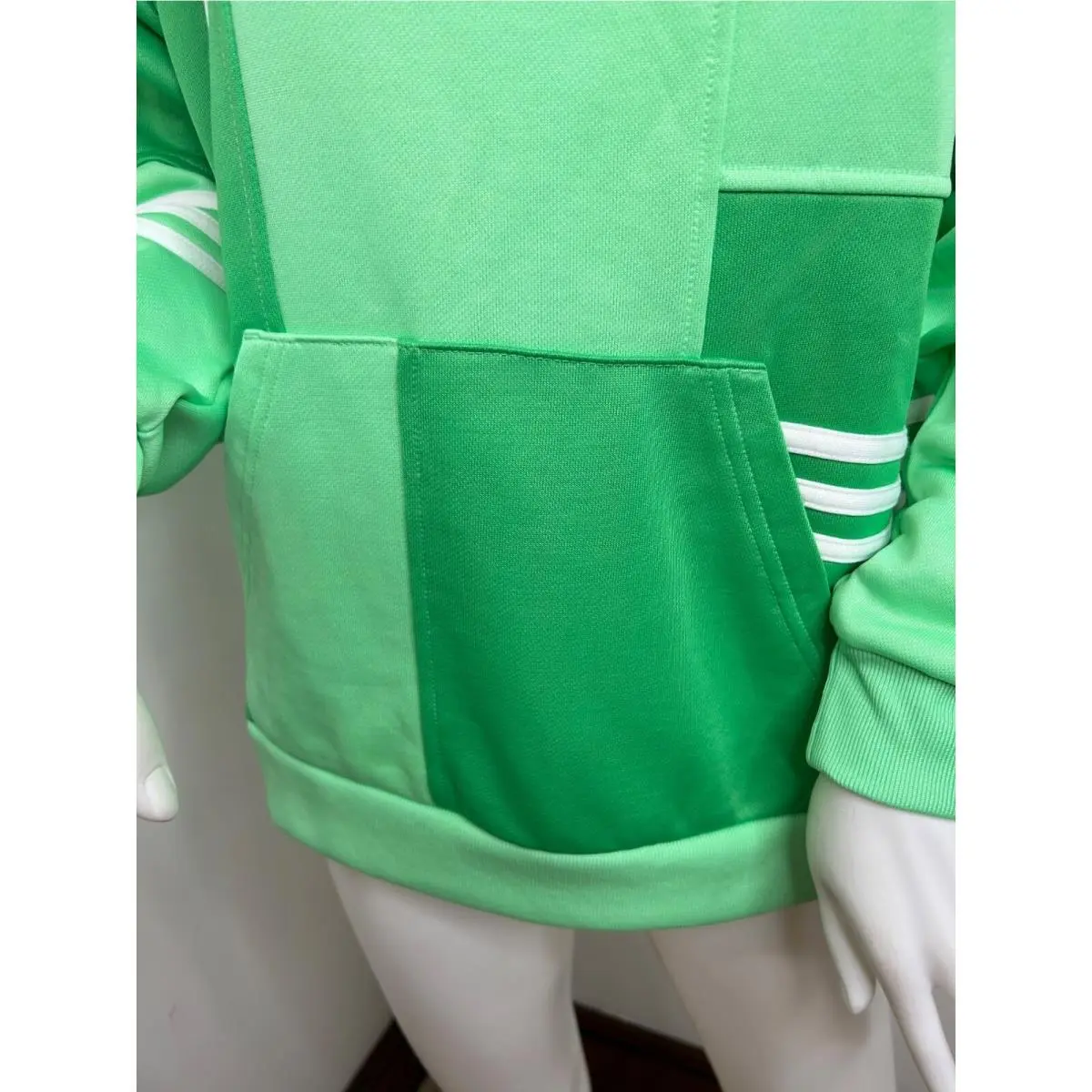 Adidas clothing - Green 8