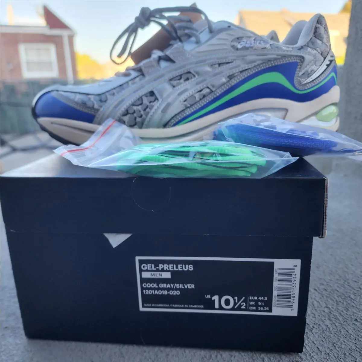 Asics shoes - ASICS Gel Kayano - Gel Kayano - 1021A244-020 - Silver 0