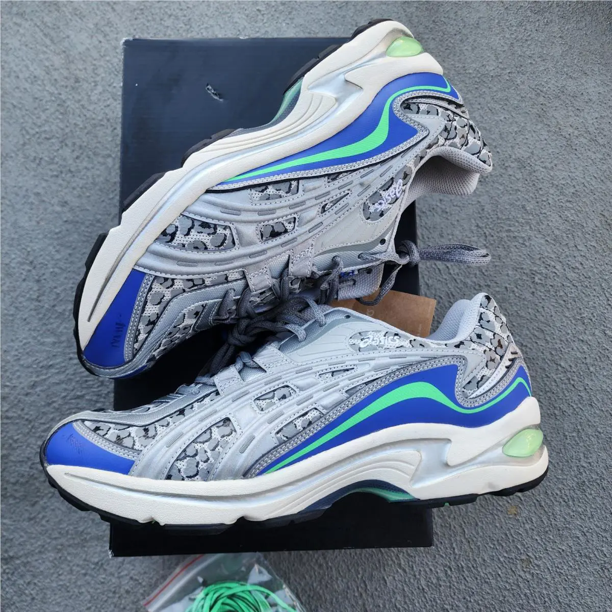 Asics shoes - ASICS Gel Kayano - Gel Kayano - 1021A244-020 - Silver 1