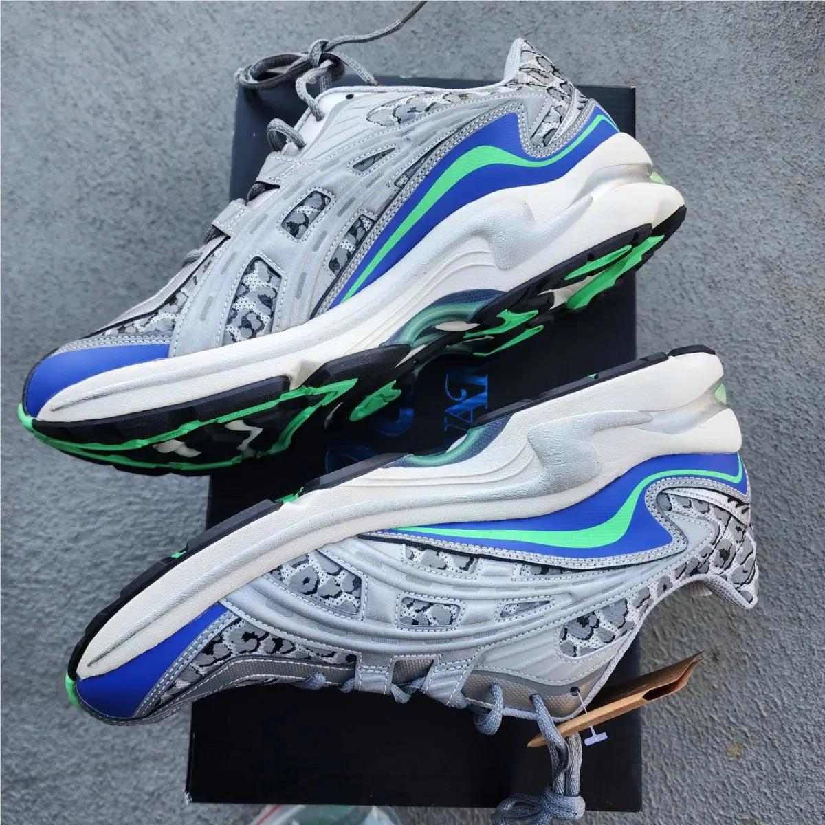 Asics shoes - ASICS Gel Kayano - Gel Kayano - 1021A244-020 - Silver 2