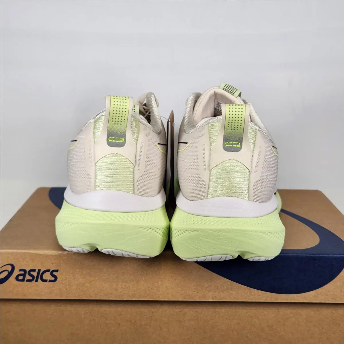 Asics shoes - ASICS GlideRide Max - GlideRide Max - 1012B691-200 - Beige 2