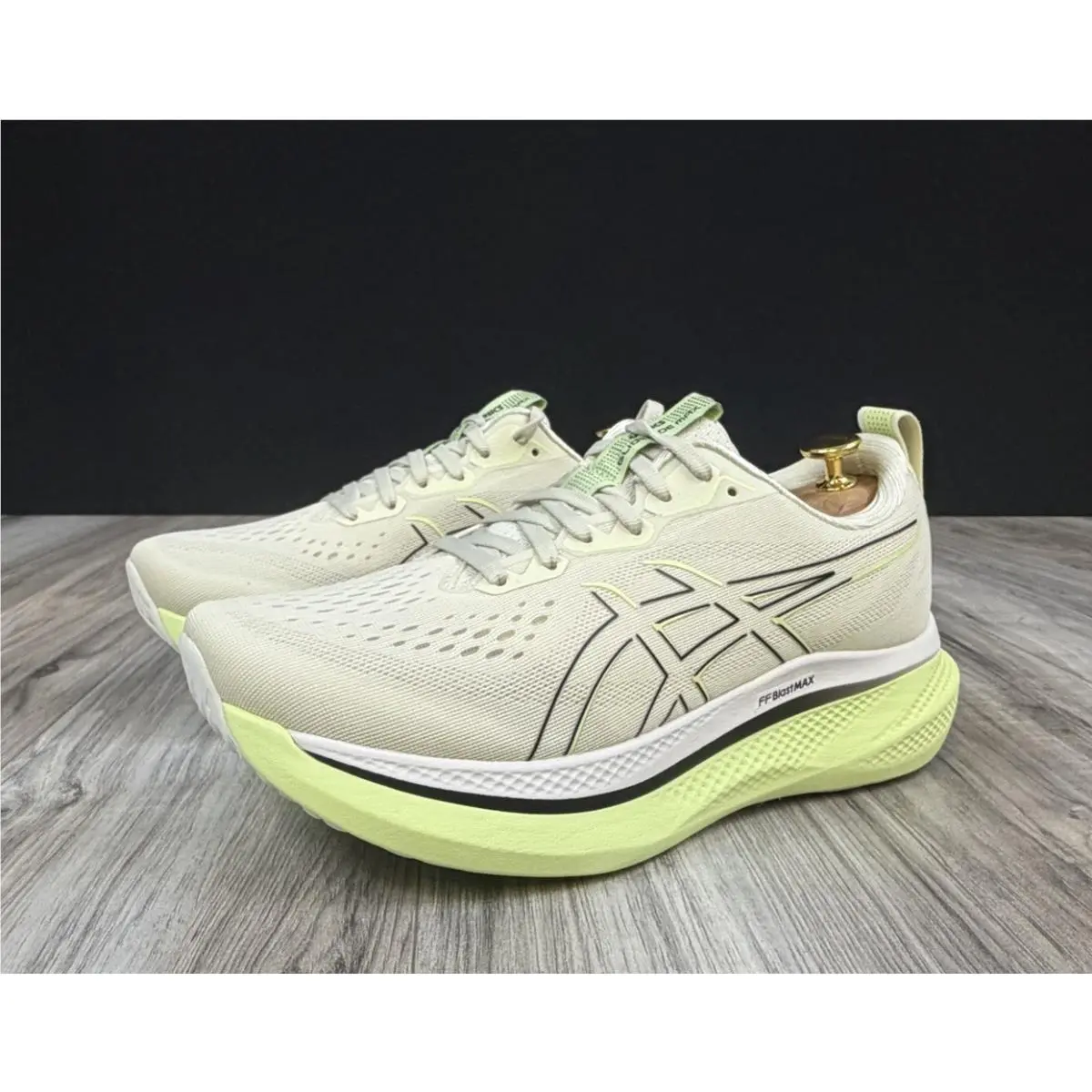 Asics Glideride Max Birch Black Women`s Size 10 Running Shoes 1012B691-200