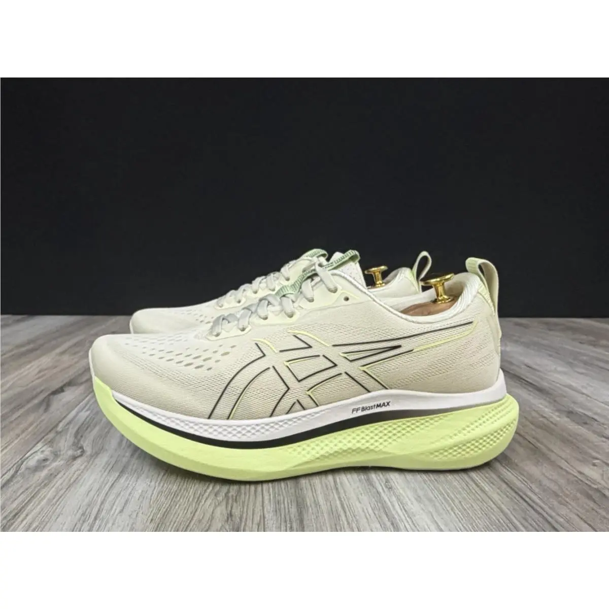 Asics shoes - ASICS GlideRide Max - GlideRide Max - 1012B691-200 - Birch 0
