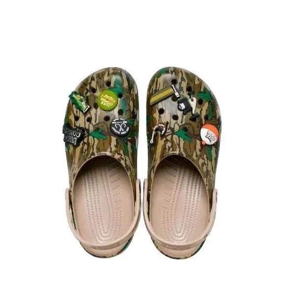 Luke Combs X Crocs Bootlegger Classic Clog Mossy Oak Camo Limited Edition Crocs - Multicolor