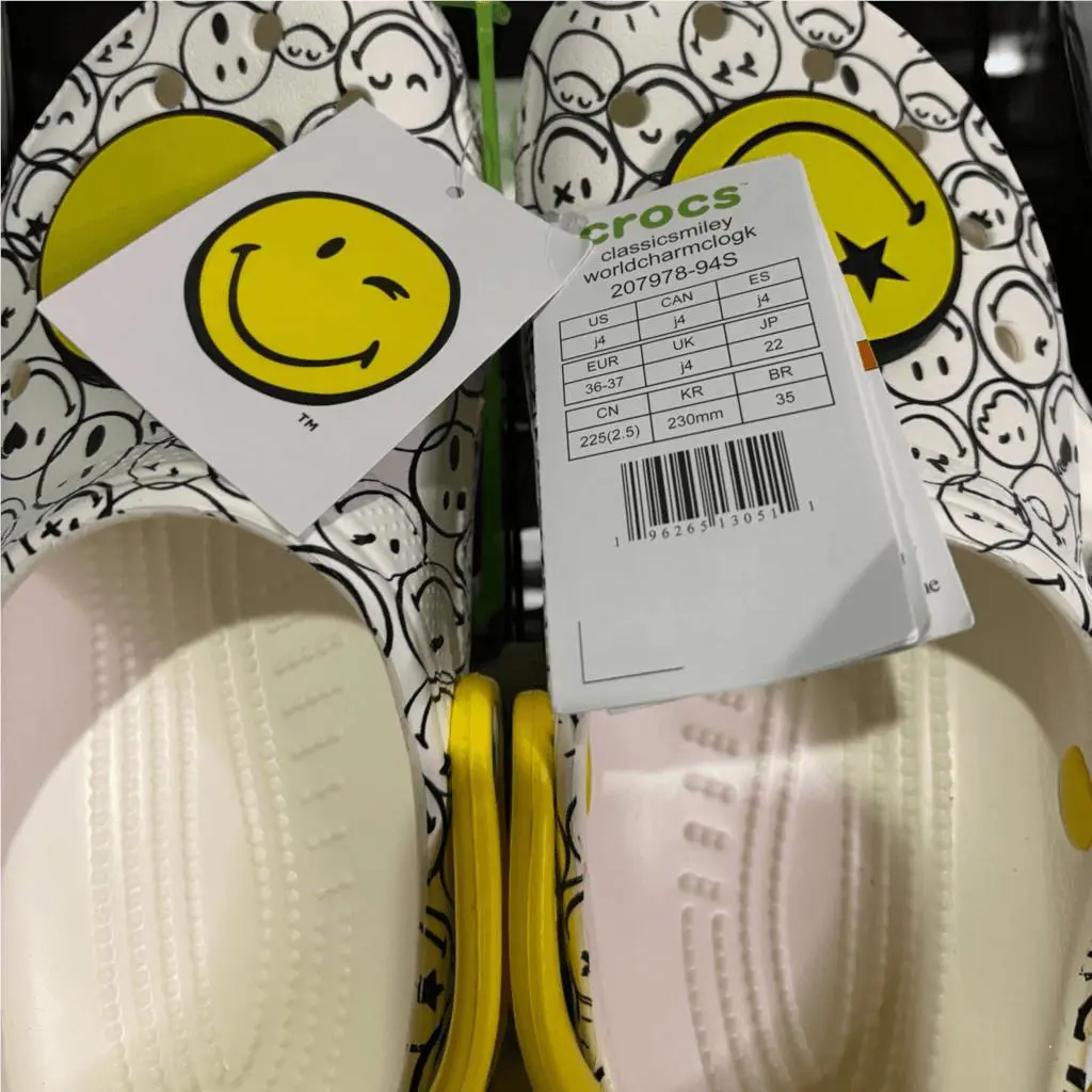 Crocs shoes - Crocs Smiley - Smiley - Yellow, Exterior: Yellow 3