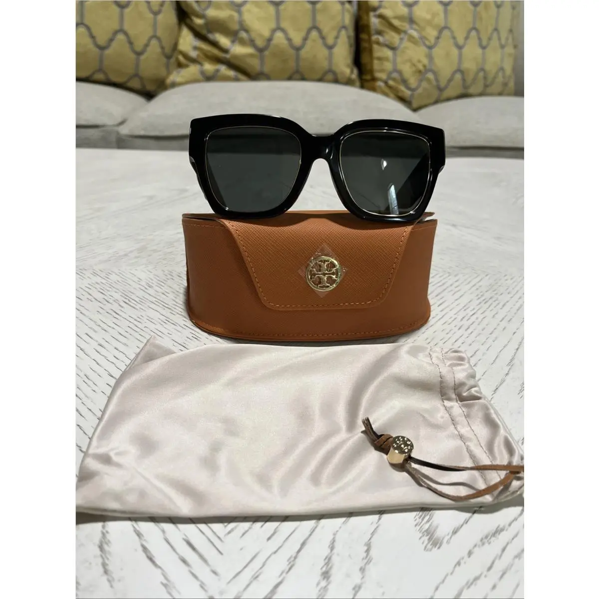 Tory Burch Kira Black Chevron Sguare Sunglasses