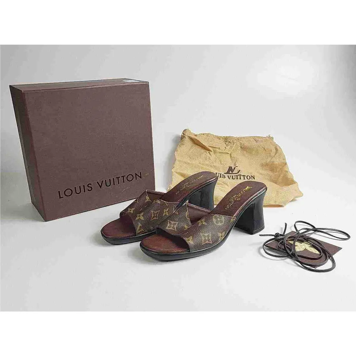 Louis Vuitton Logo Heeled Mule / Slide Sandals Size 7.5 39 and Bag