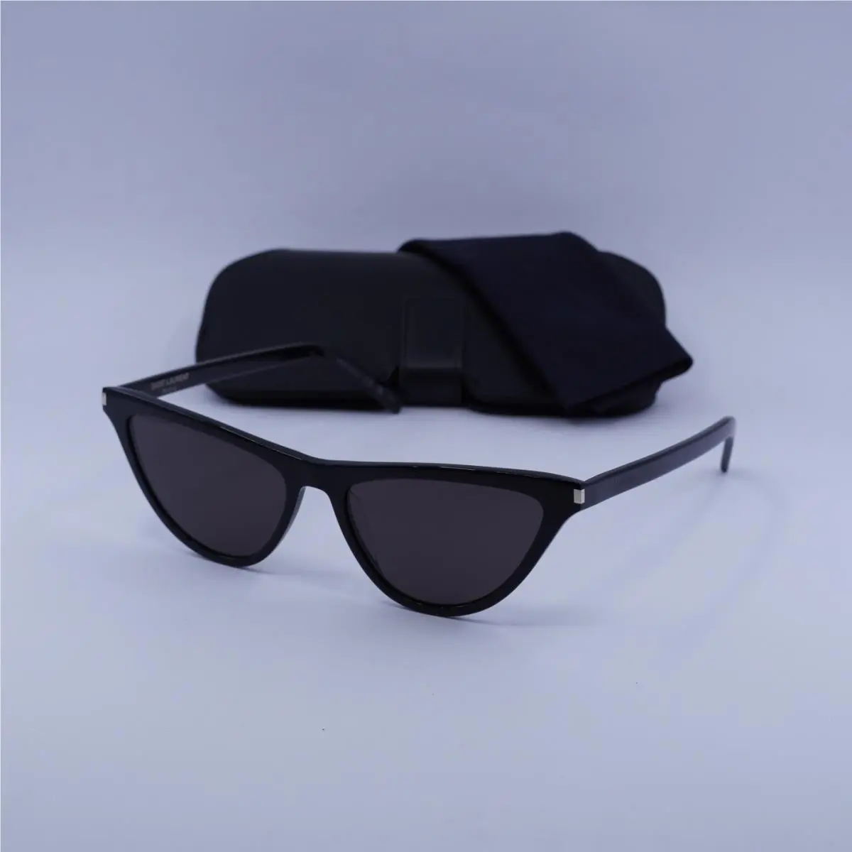 Saint Laurent SL550 Slim 001 Black/black 56-16-145 Sunglasses by Yves Saint Laurent