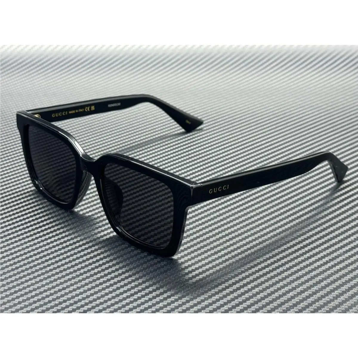 Gucci GG1582SK 001 Black Grey Men`s Large 54 mm Sunglasses