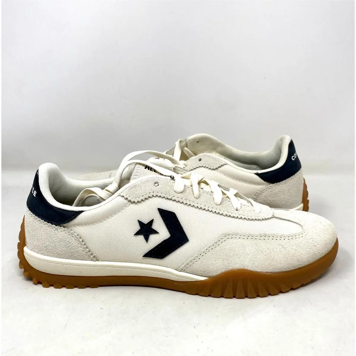 Converse Run Star Trainer OX Egret/black/honey Men’s 8 / Women’s 9.5 Gum Sole