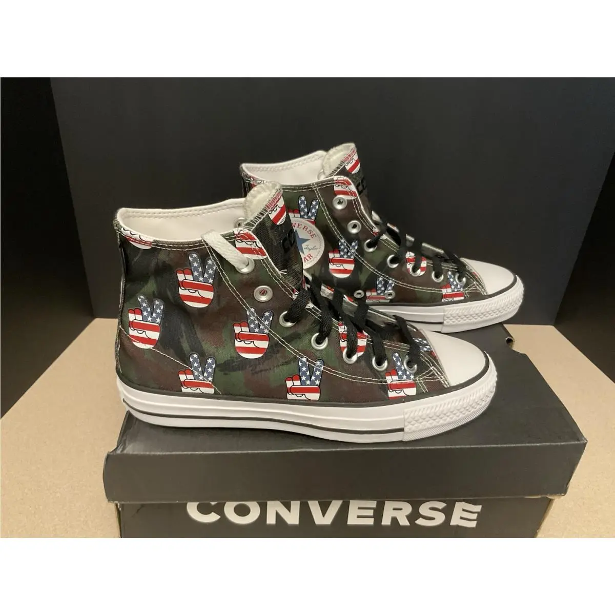 Womens Converse Ctas Pro All Star High Top Camo Peace Shoes. Size 8. Nice