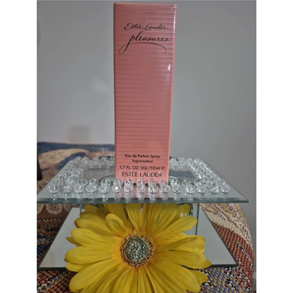 Estee Lauder Pleasures Women`s Eau de Parfum Spray 1.7oz Ret