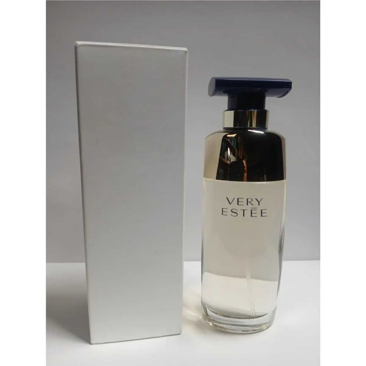 Very Estee by Estee Lauder 1.7 oz Edp Spray Women in Tester Box