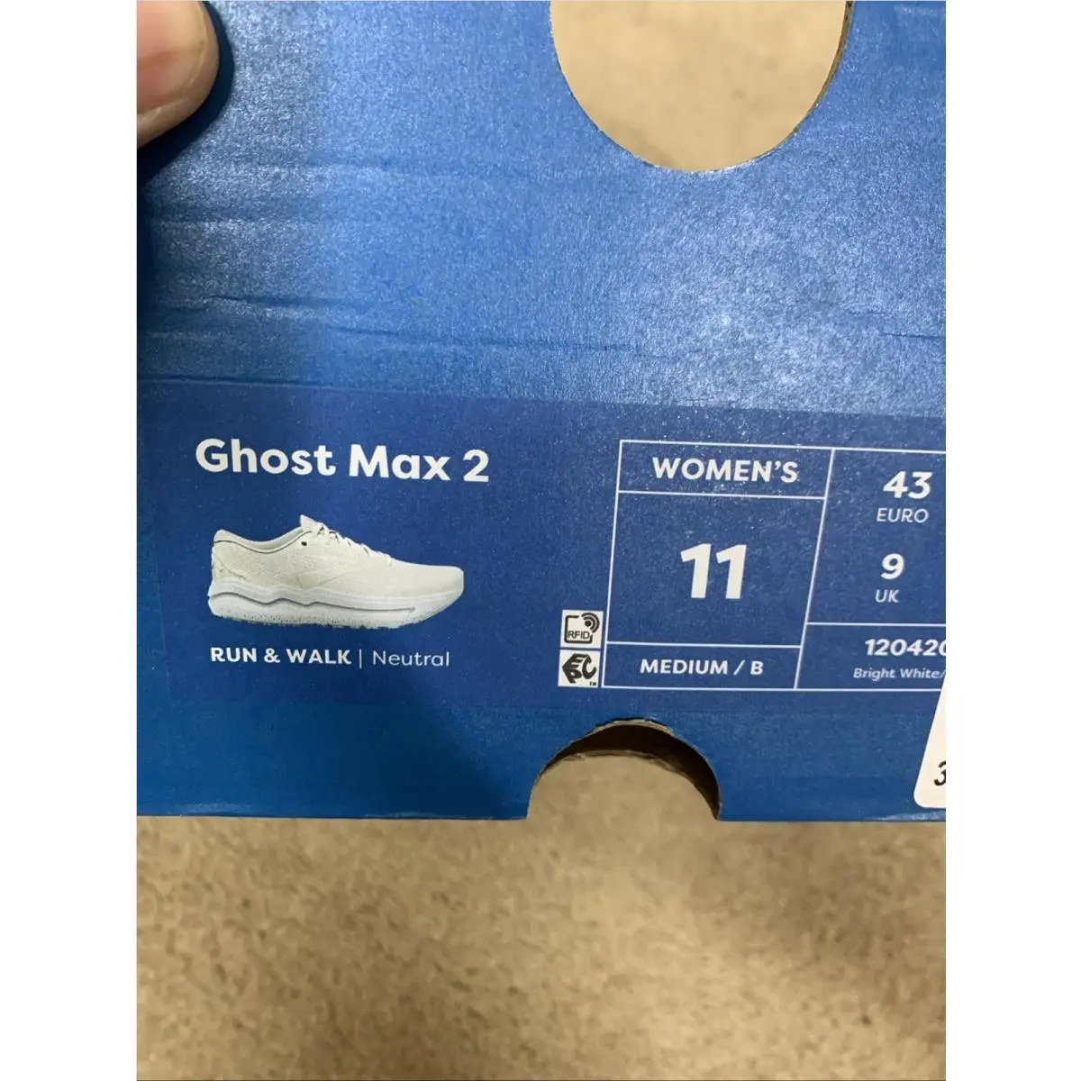 Brooks shoes - Brooks Ghost Max 2 - Ghost Max - 120420 1B 168 - Bright White 5