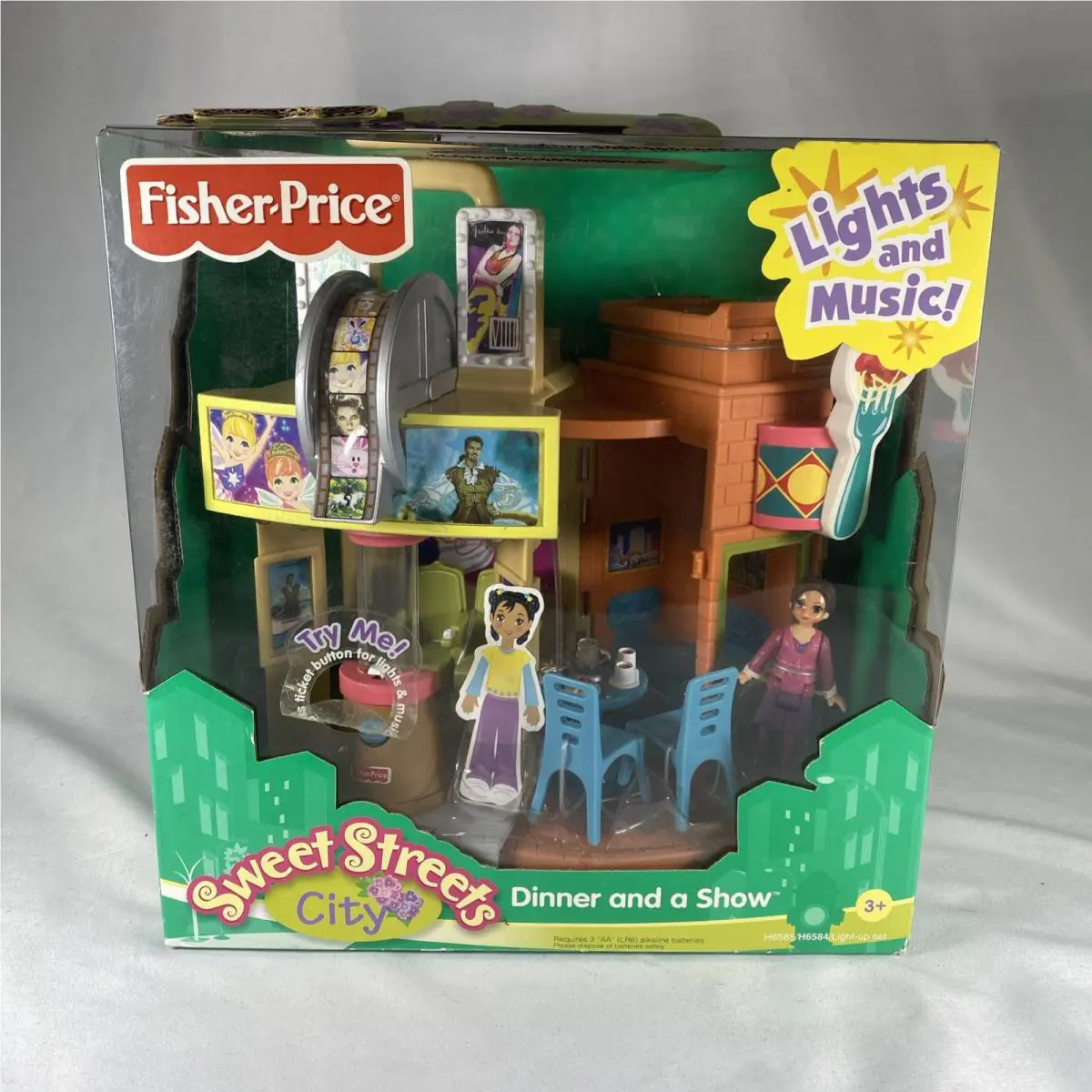 Fisher Price Sweet Streets City Dinner and a Show Vintage Restaurant Theater