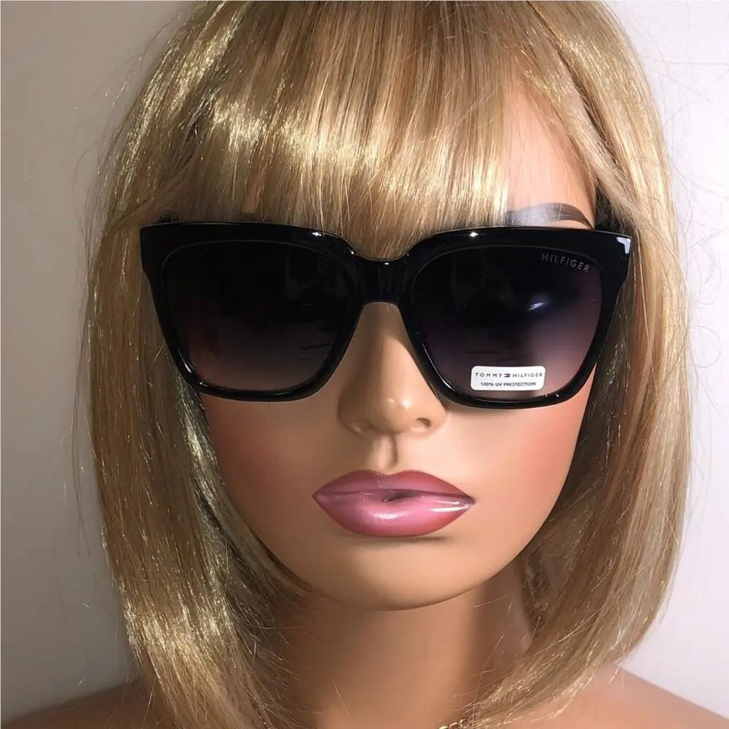 Tommy Hilfiger Classic Black Oversized Sunglasses