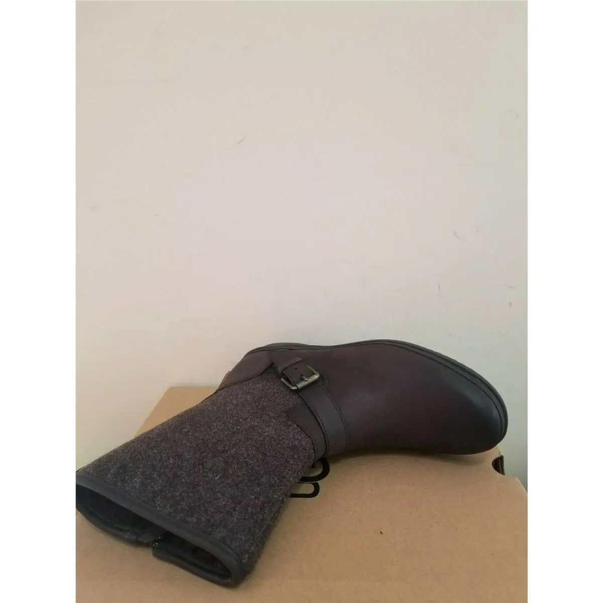 UGG shoes - Stout 2
