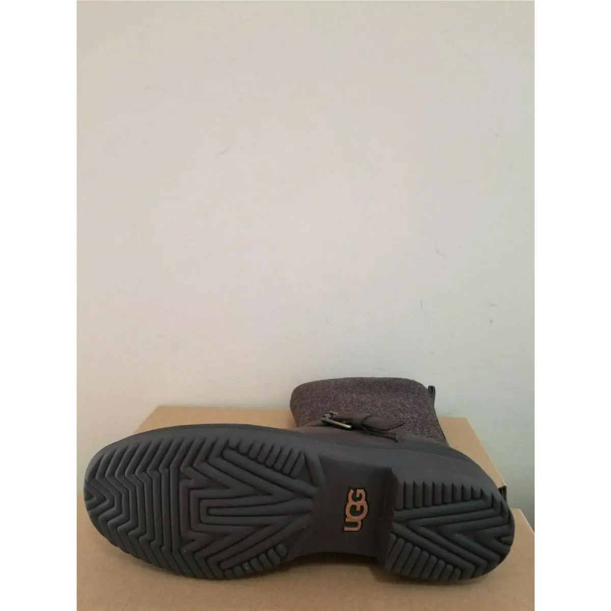 UGG shoes - Stout 6