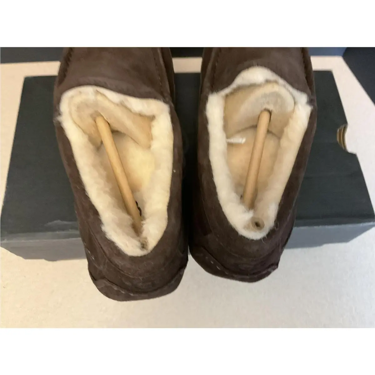 UGG shoes - UGG Ascot - Ascot - Brown 6