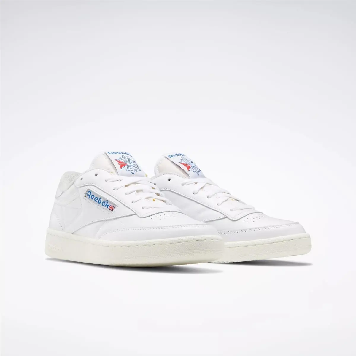 Reebok shoes - Chalk / Paperwhite / Glen Green 24