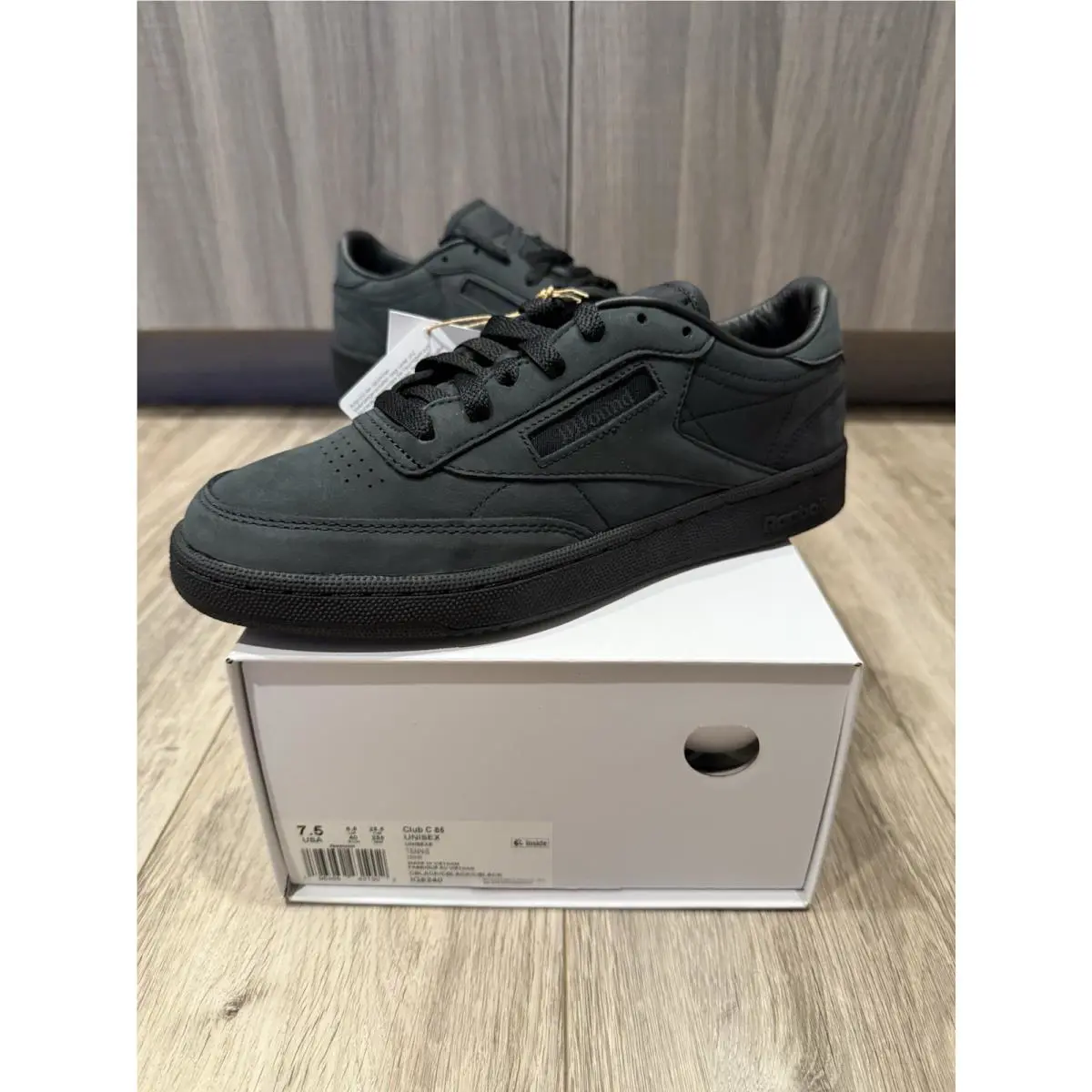 Reebok shoes - Reebok Club C - Club - IG8240 - Black 0