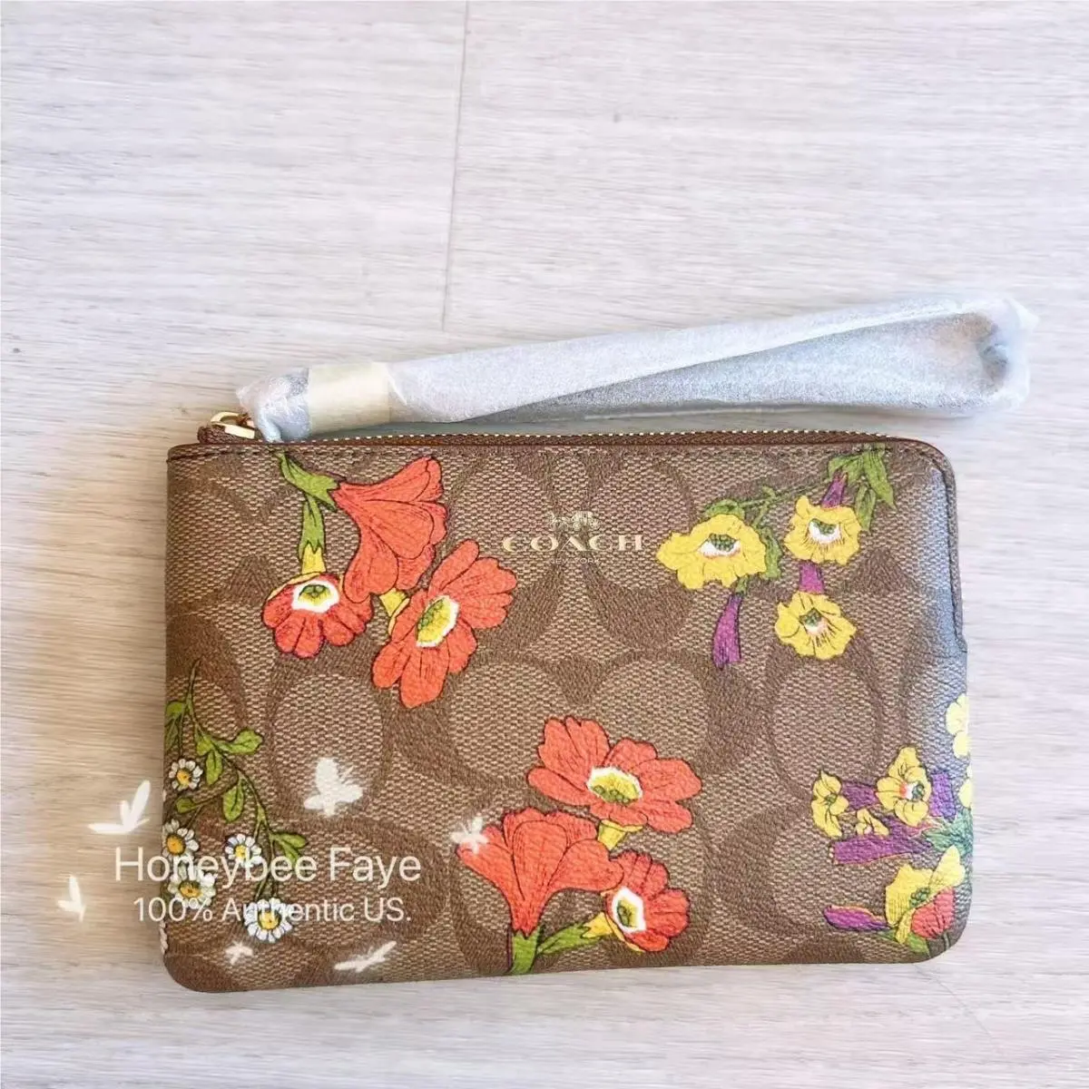 Coach Corner Zip Wristlet CV418/CM866/CR813/CR814/CW856/CZ451