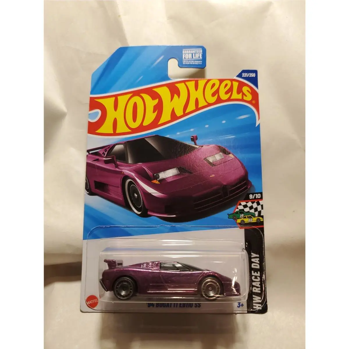 2025 Hot Wheels Super Treasure Hunt `94 Bugatti EB110 SS w/ Protector T2
