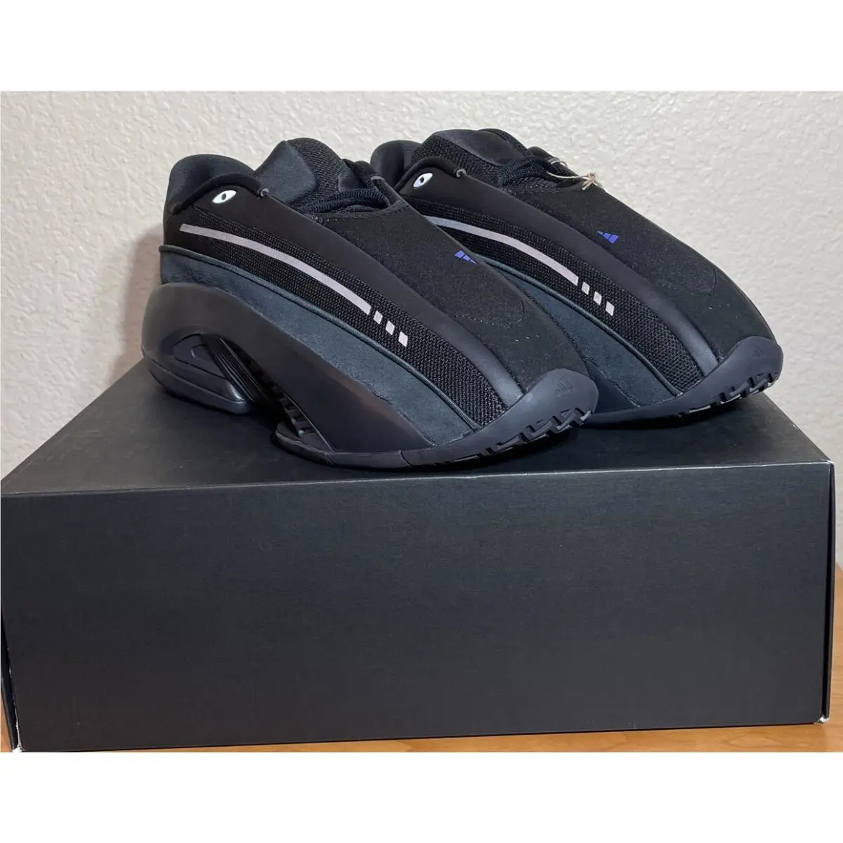Adidas Mad Iiinfinity ‘black Carbon’ IG7941 Men Sz 11.5