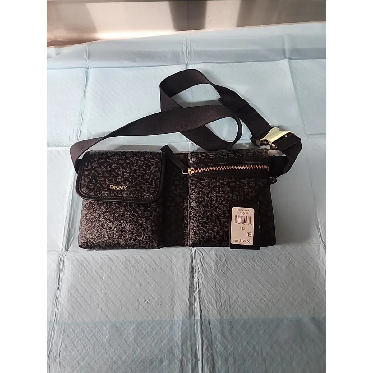 Dkny Brook Smooth Leather Black Sling Shoulder Bag