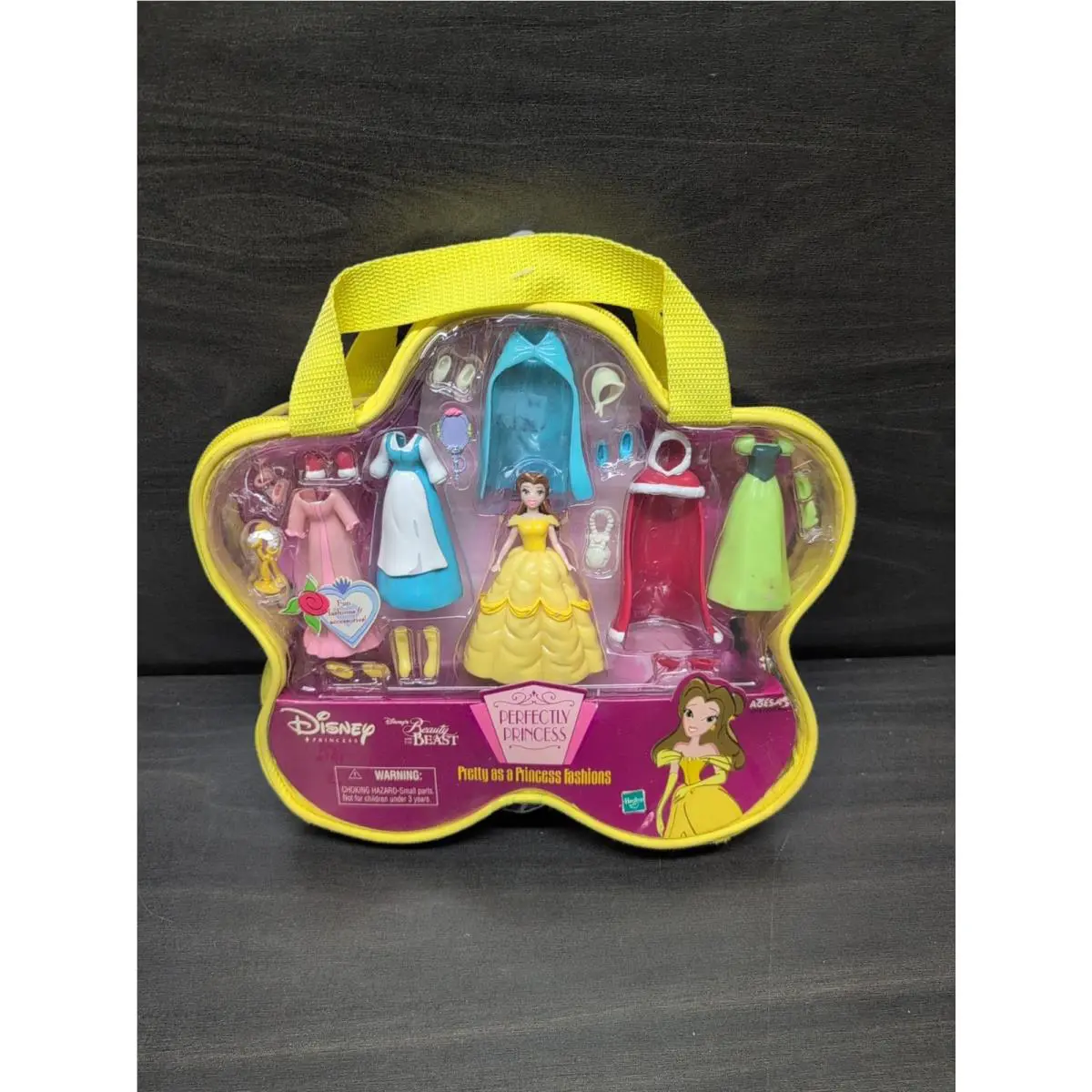 Disney Princess Belle Pretty As A Princess 2003 Fashions Nip Polly Pocket Size