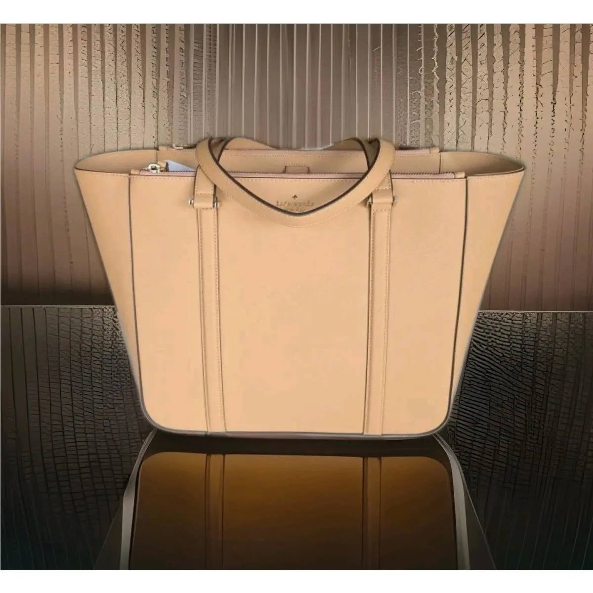 Kate Spade New York Newbury Lane Ladiestote Saffiano Leather Light Fawn New