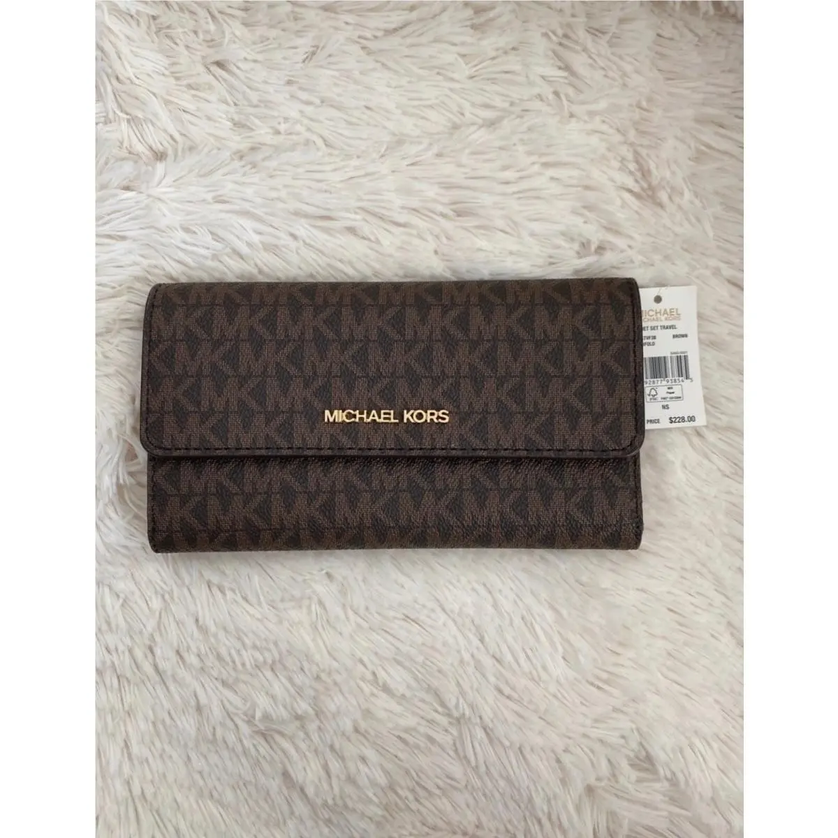 Wallet Trifold Large Card Case Wallet Jet Set Travel Brown by Michael Kors
