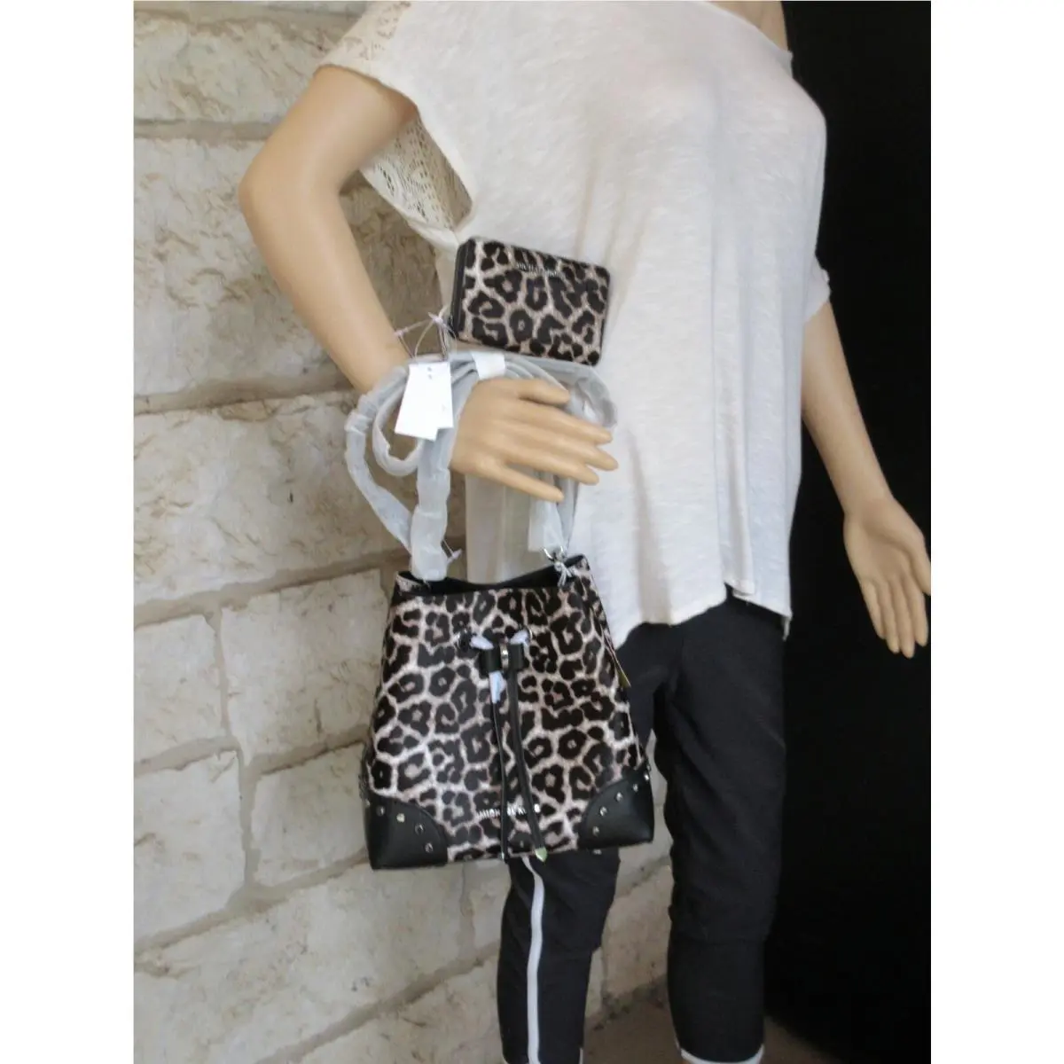 Mercer Gallery Bucket Bag XS SM Med Logo Multi Solid Opt. Retail Bag+Wallet SET Leopard Small leather calf hair SET by Michael Kors