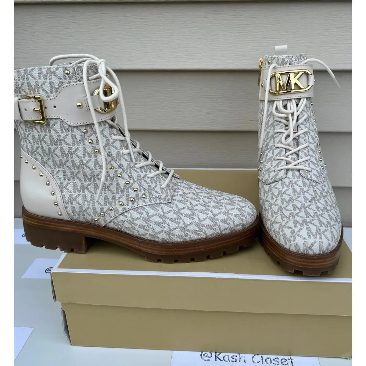 Michael Kors Boots Kincaid Women`s Lace up Boots Designer Vanilla