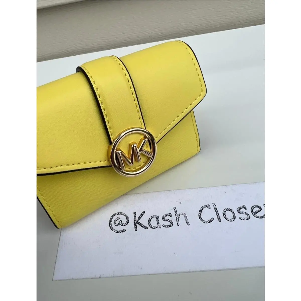 Wallet Carmen Medium Trifold Wallet Sunshine by Michael Kors