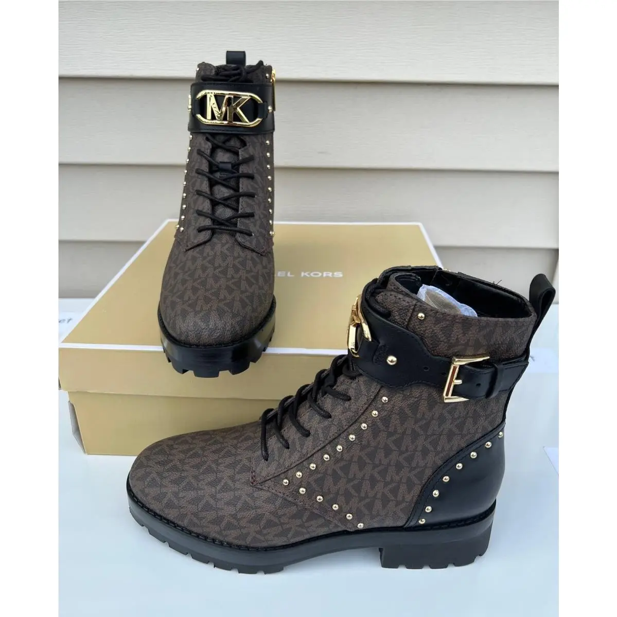 Boots Kincaid Lace up Womens Designer Boots Brown Black by Michael Kors