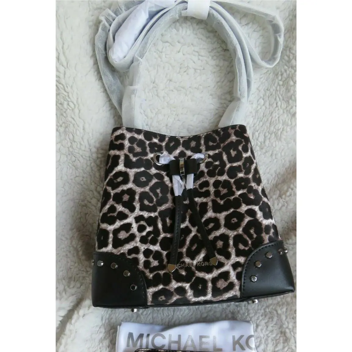 Michael Kors Mercer Gallery Rare Animal Print Shoulder /x-body Bag Wallet