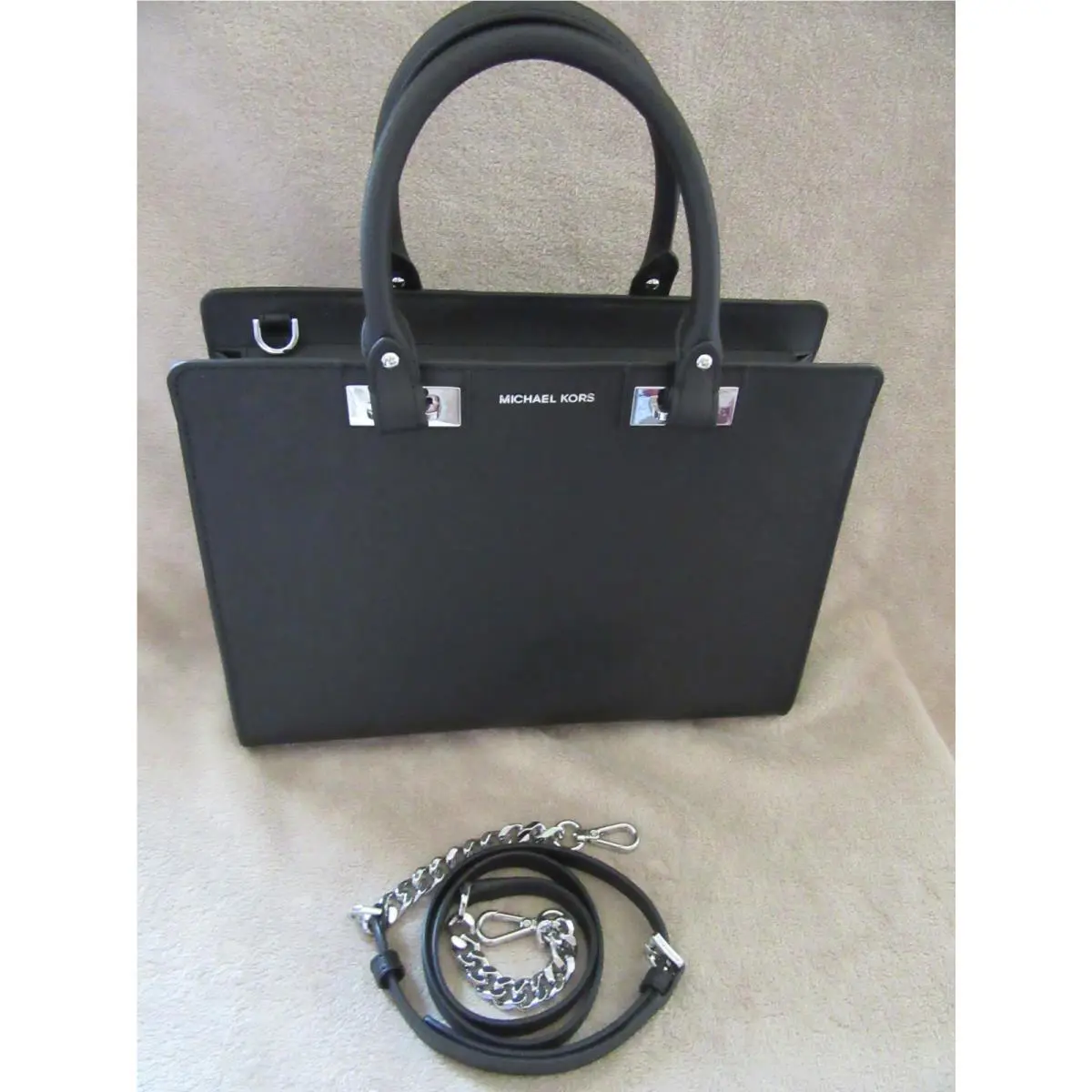Michael Kors Quinn 38H7SQNS7L Large Black Leather Satchel Handbag Purse