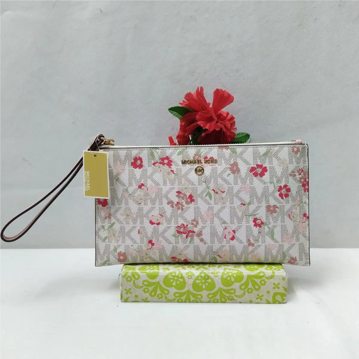Michael Kors Jet Set Multicolor Leather Zipper Credit Card Wristlet