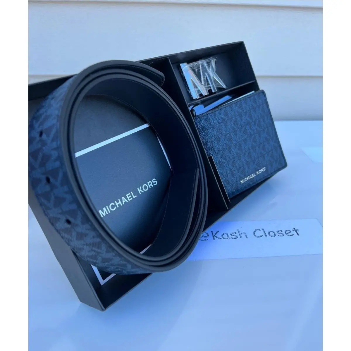 Michael Kors Mens Belt Wallet Gift Set MK Signature Admiral Pale Blue