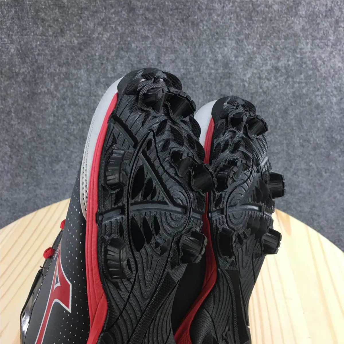 Mizuno shoes - Mizuno 9Spike Franchise 7 Mid - Black 12