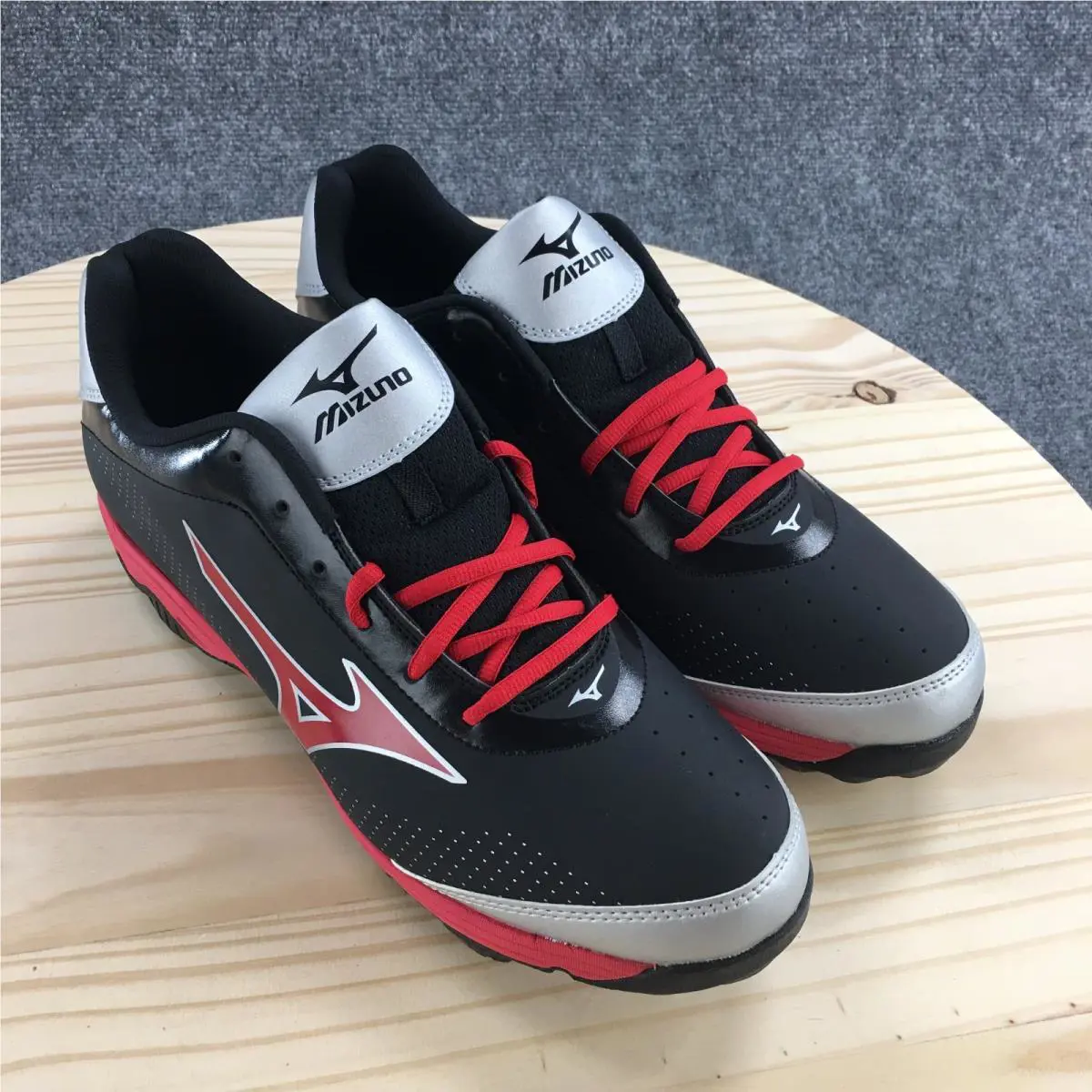 Mizuno shoes - Mizuno 9Spike Franchise 7 Mid - Black 1
