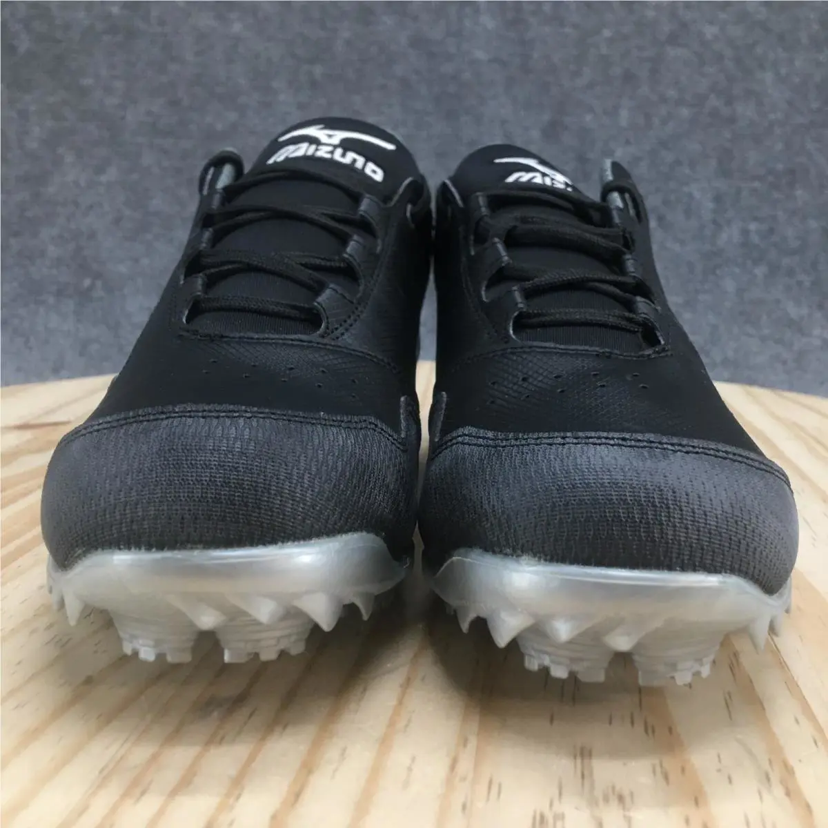 Mizuno shoes - Black 5