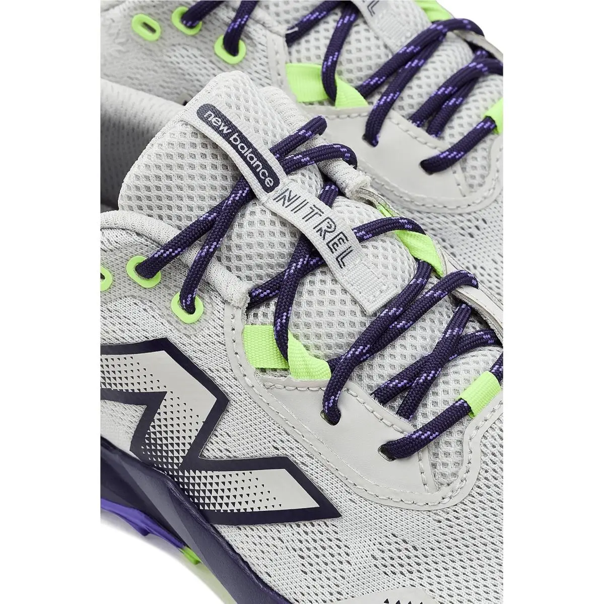 New Balance shoes - Black/Salt Water 18